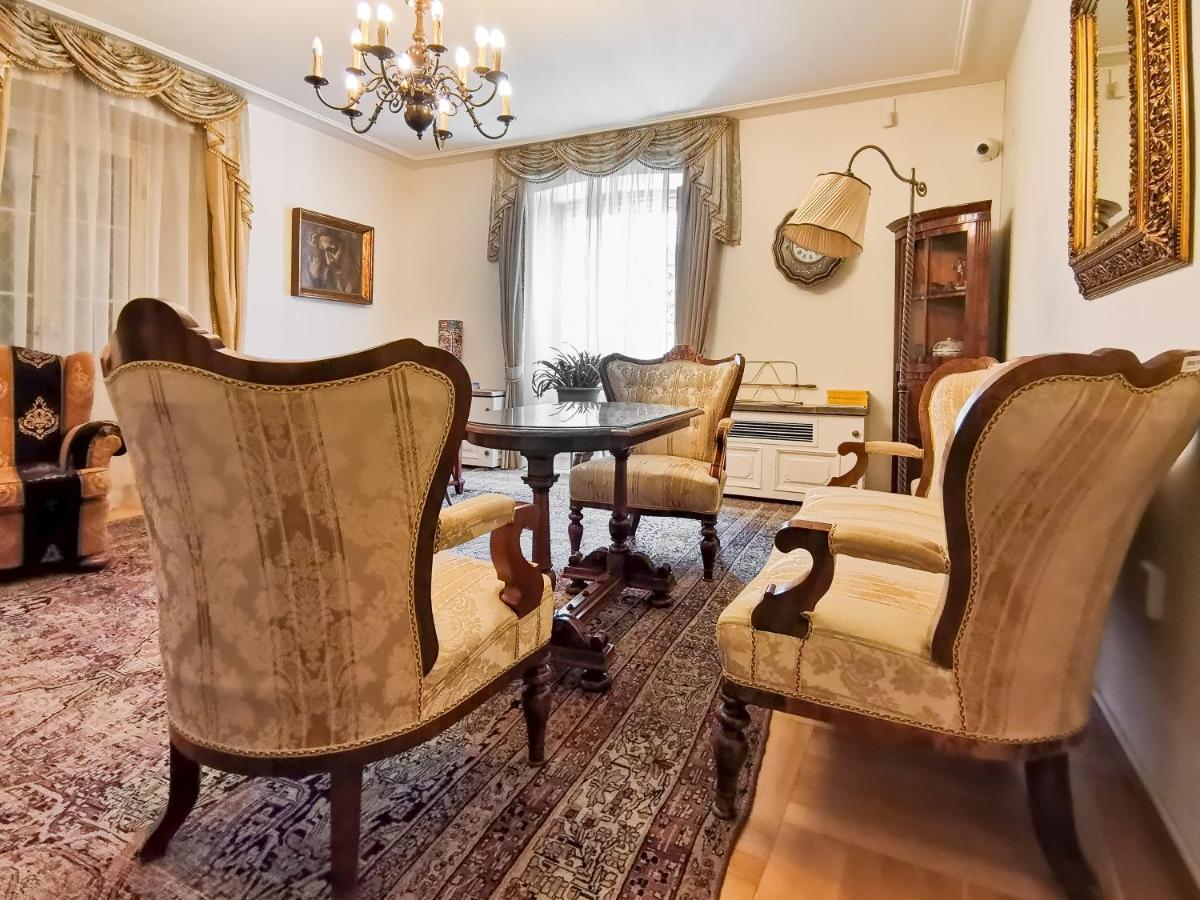 Monarchy Residence Будапеща Екстериор снимка